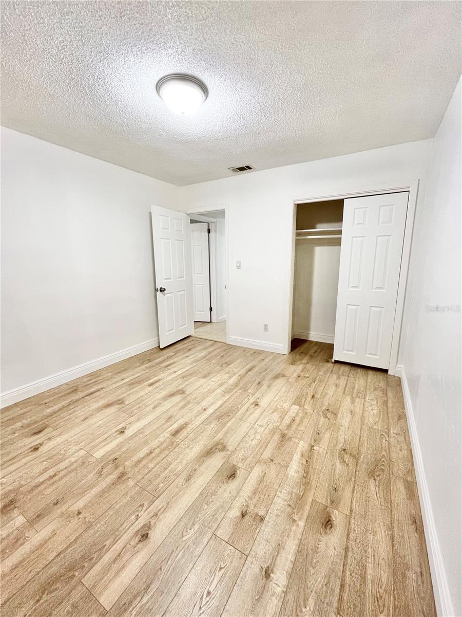 Image 32 of 42 For 6200 Appian Way