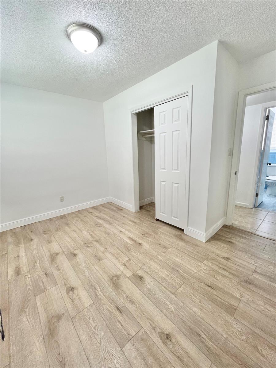 Image 37 of 42 For 6200 Appian Way