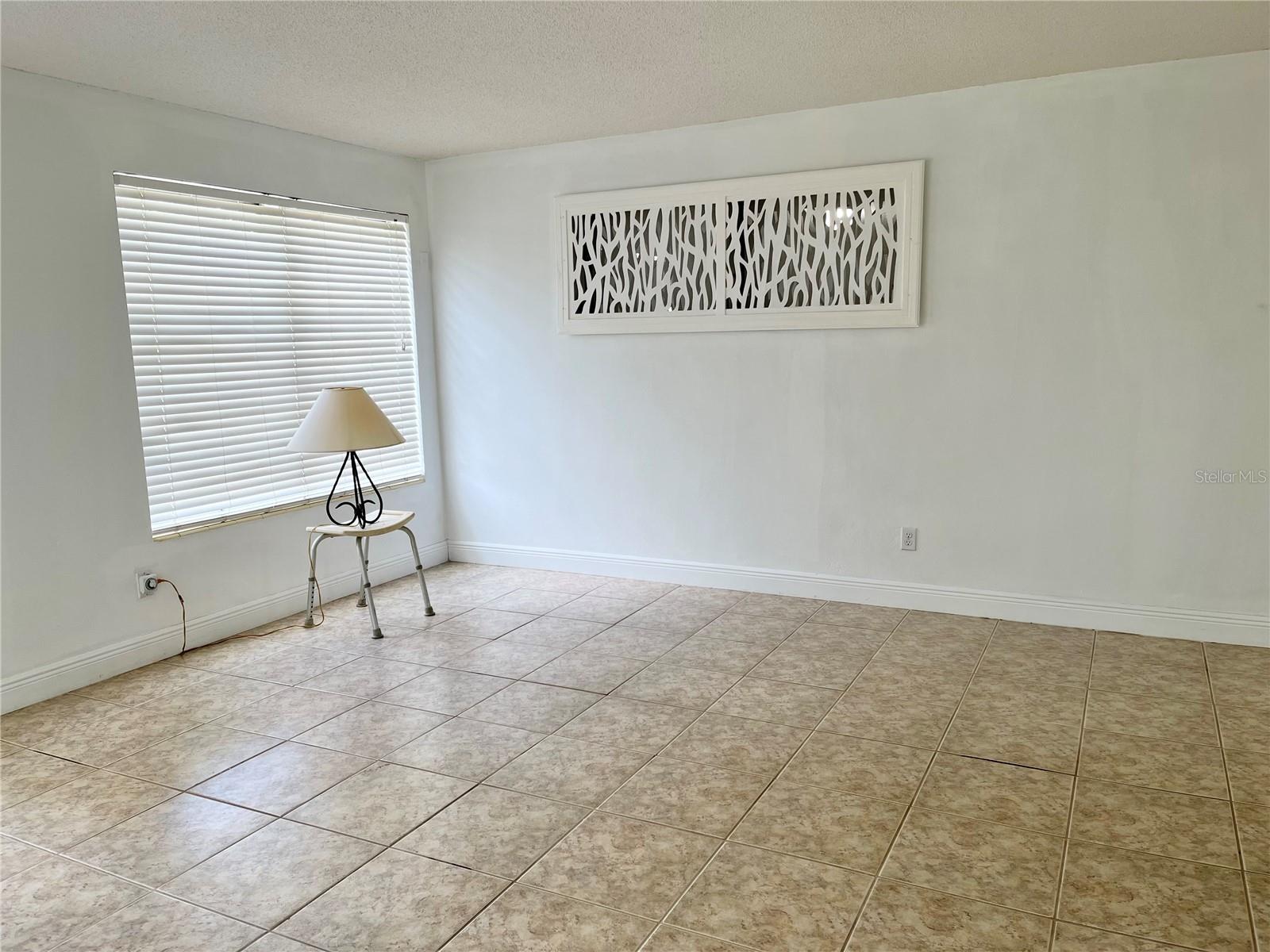 Image 6 of 42 For 6200 Appian Way