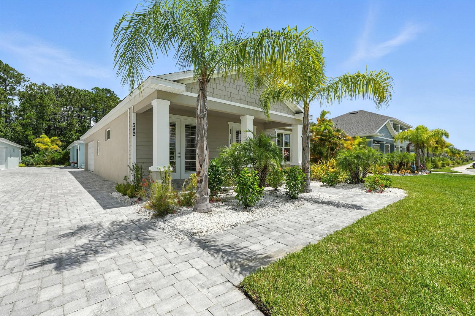 Image 36 of 47 For 569 Venetian Palms Boulevard