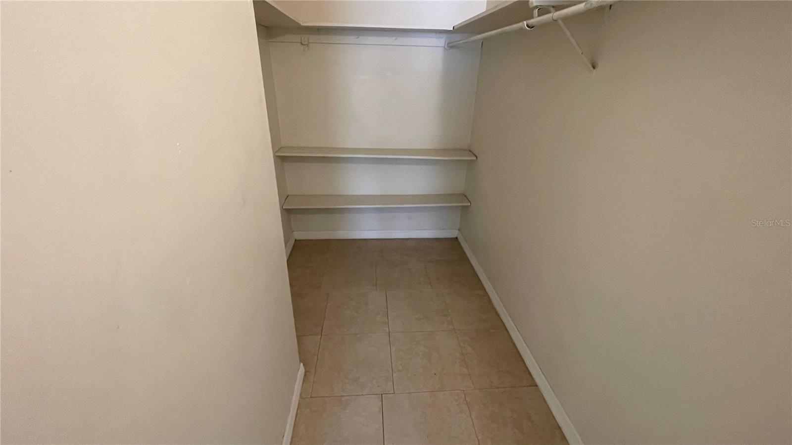 Image 9 of 21 For 5504 Pokeweed Court 154