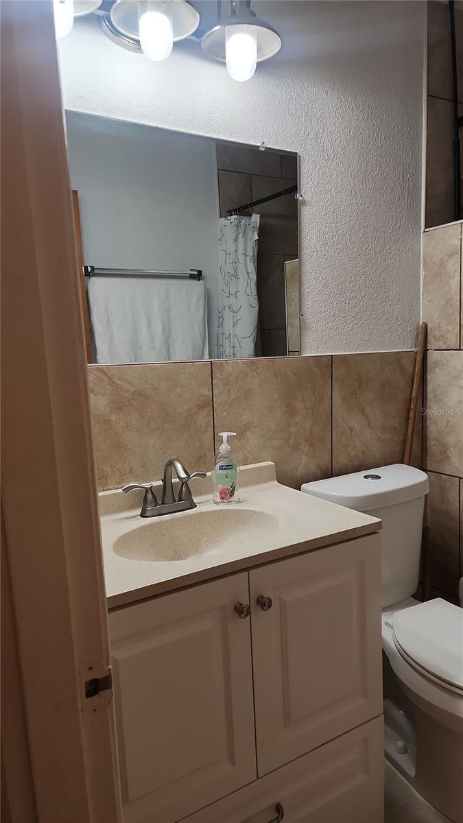 Image 42 of 48 For 7829 Acadian Drive