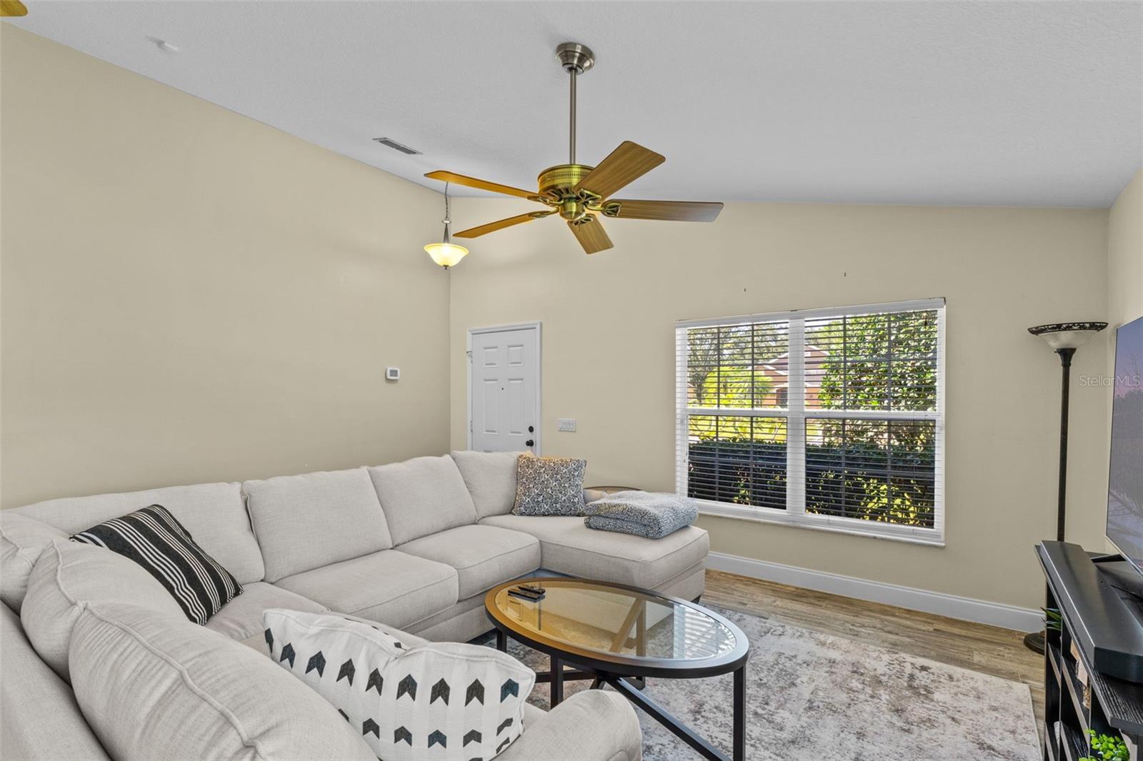 Image 11 of 47 For 2890 Spring Heather Place