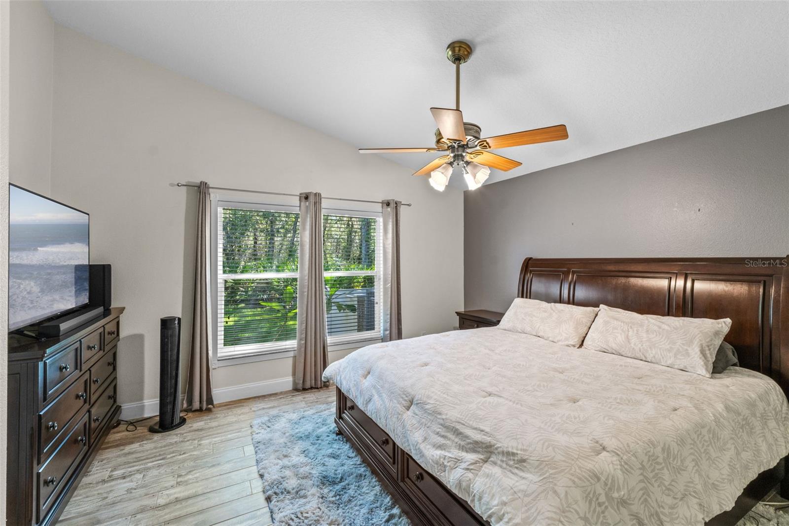 Image 18 of 47 For 2890 Spring Heather Place