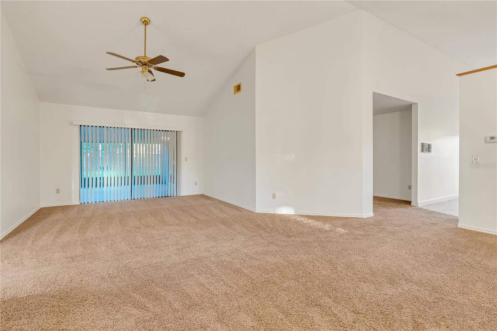 Image 4 of 28 For 1073 Chesterfield Circle