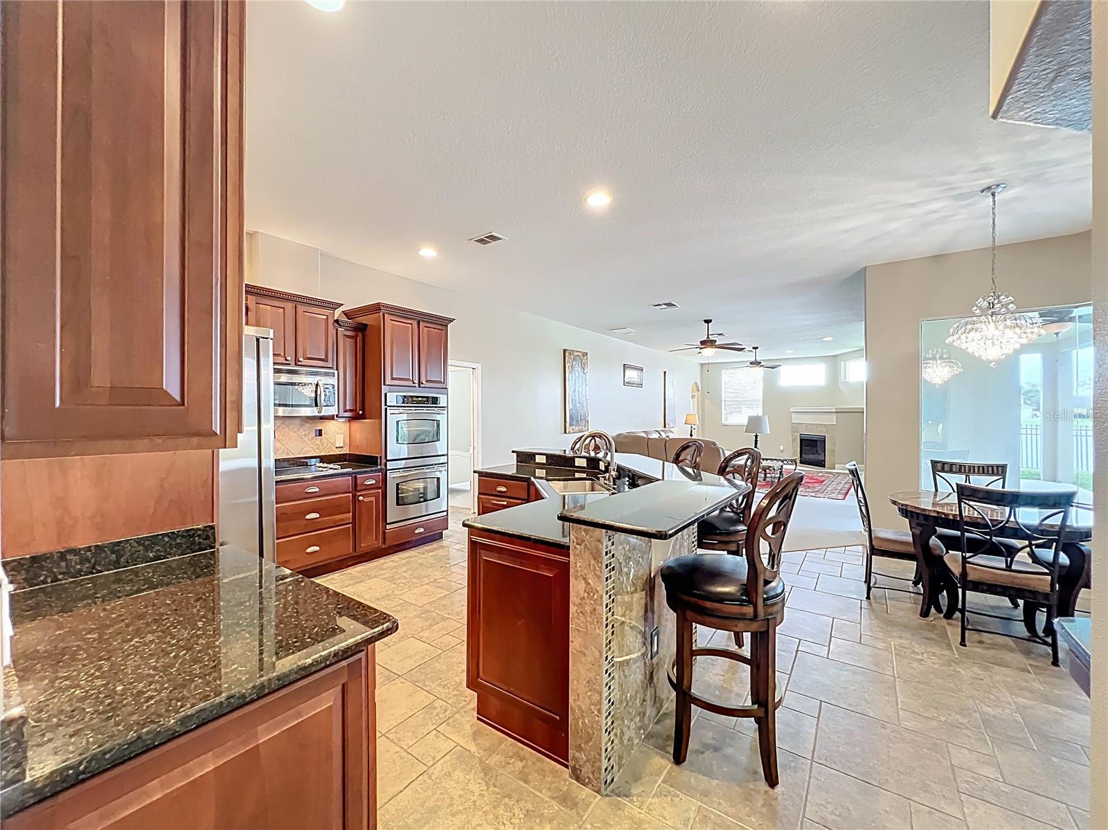 Image 14 of 100 For 8640 Warwick Shore Crossing