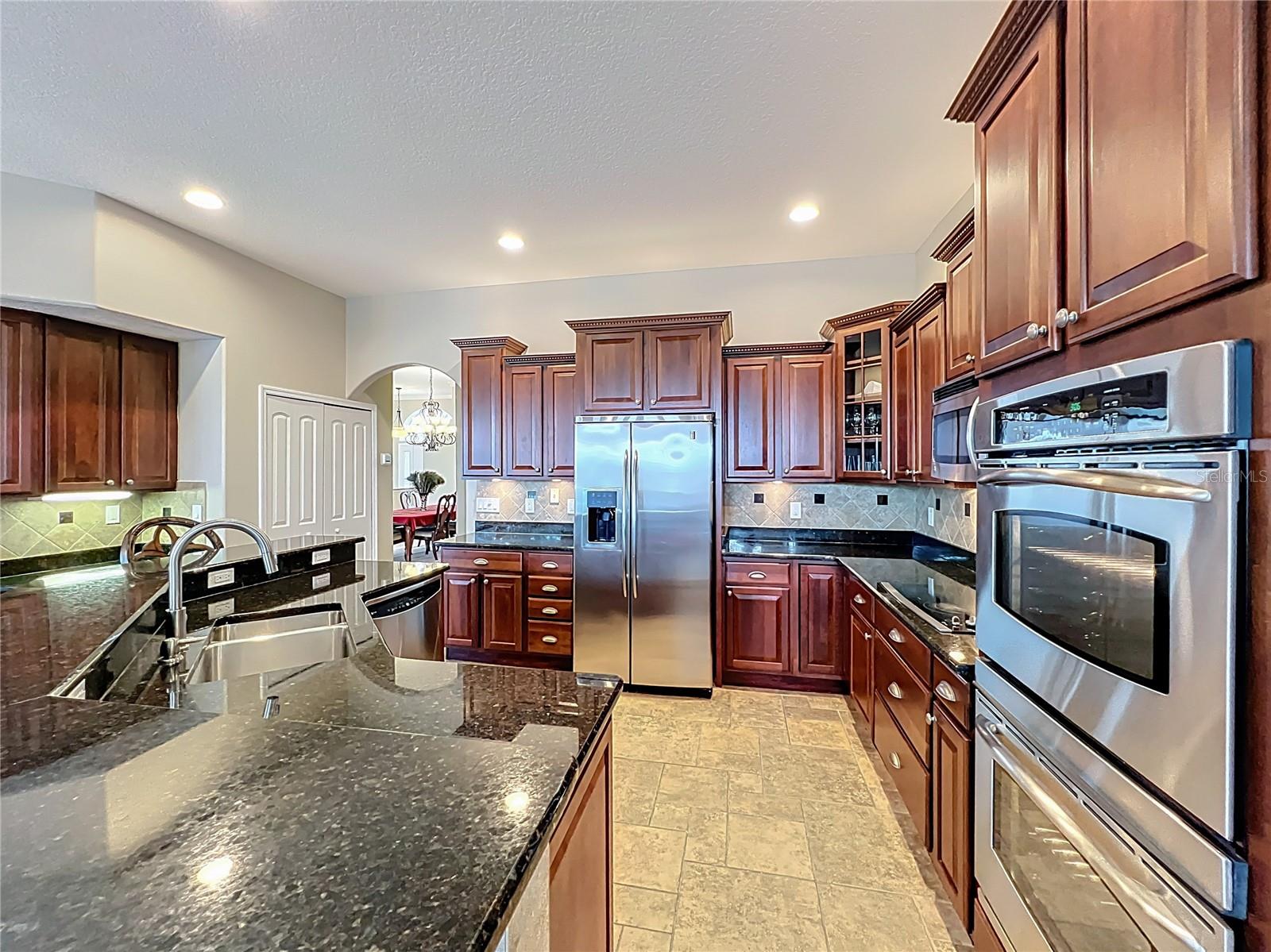 Image 16 of 100 For 8640 Warwick Shore Crossing