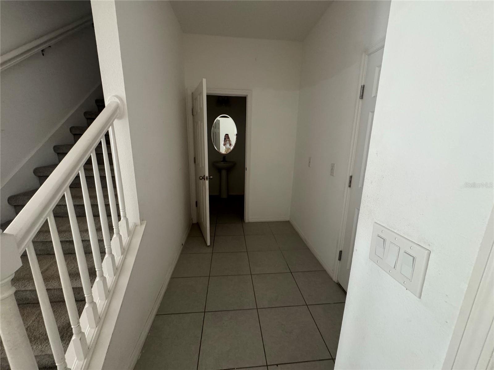 Image 4 of 24 For 1236 Countrymen Court