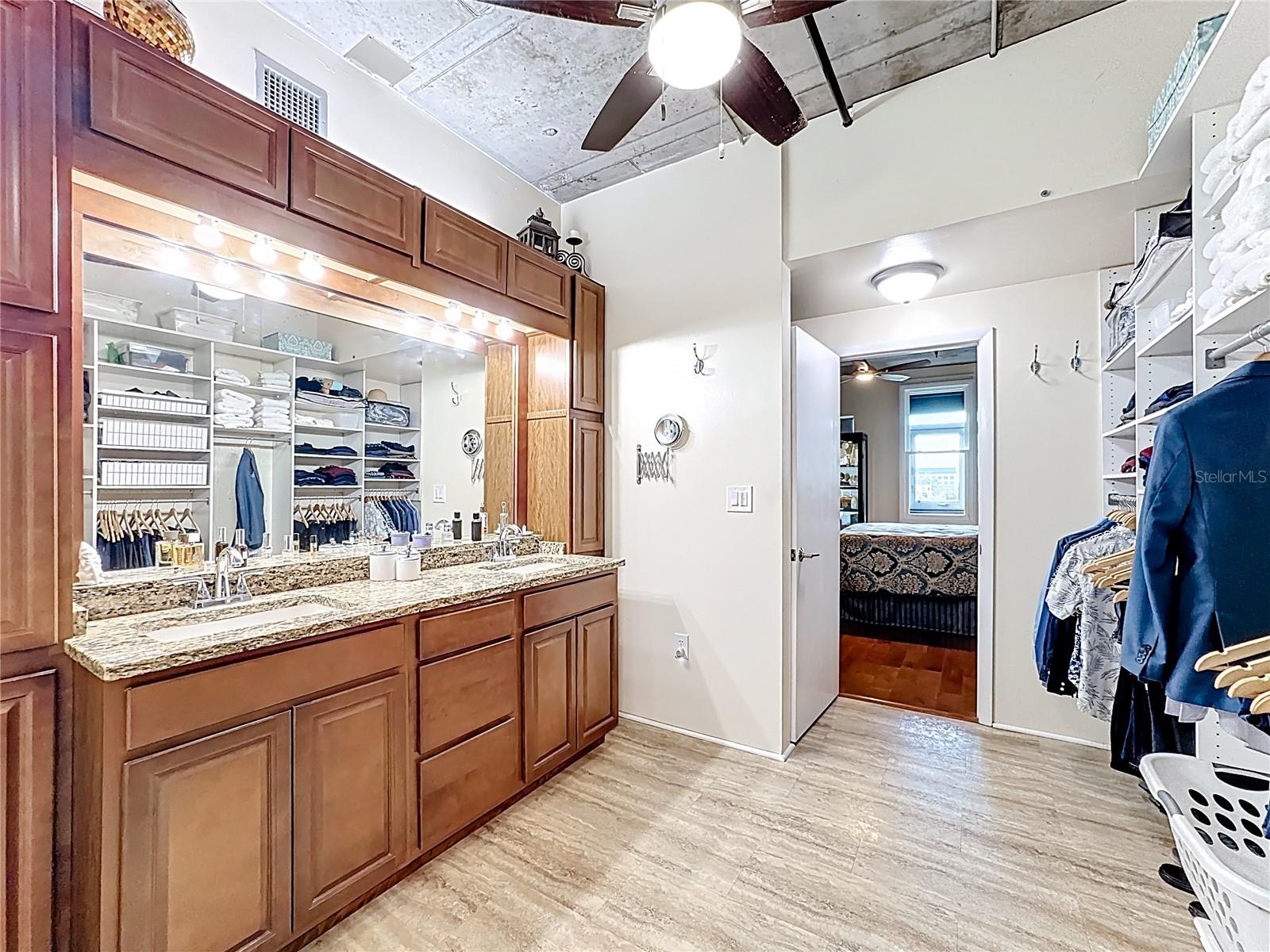 Image 34 of 79 For 10 Summerlin Avenue 19