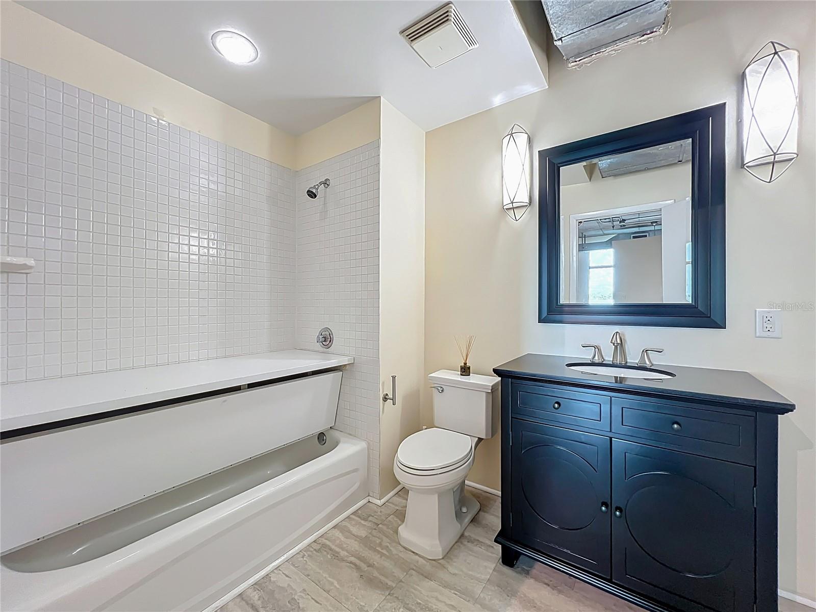 Image 69 of 79 For 10 Summerlin Avenue 19