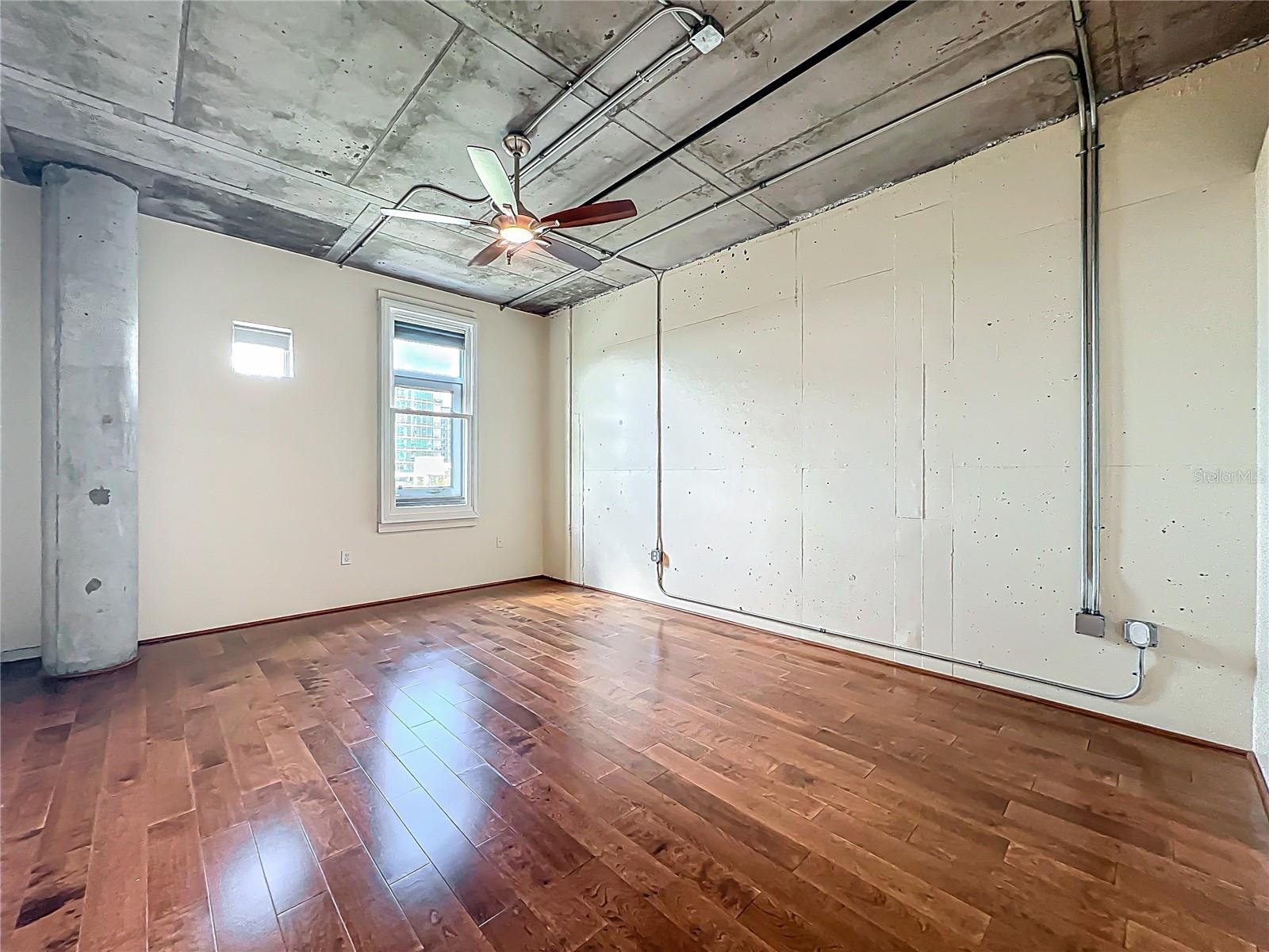 Image 70 of 79 For 10 Summerlin Avenue 19