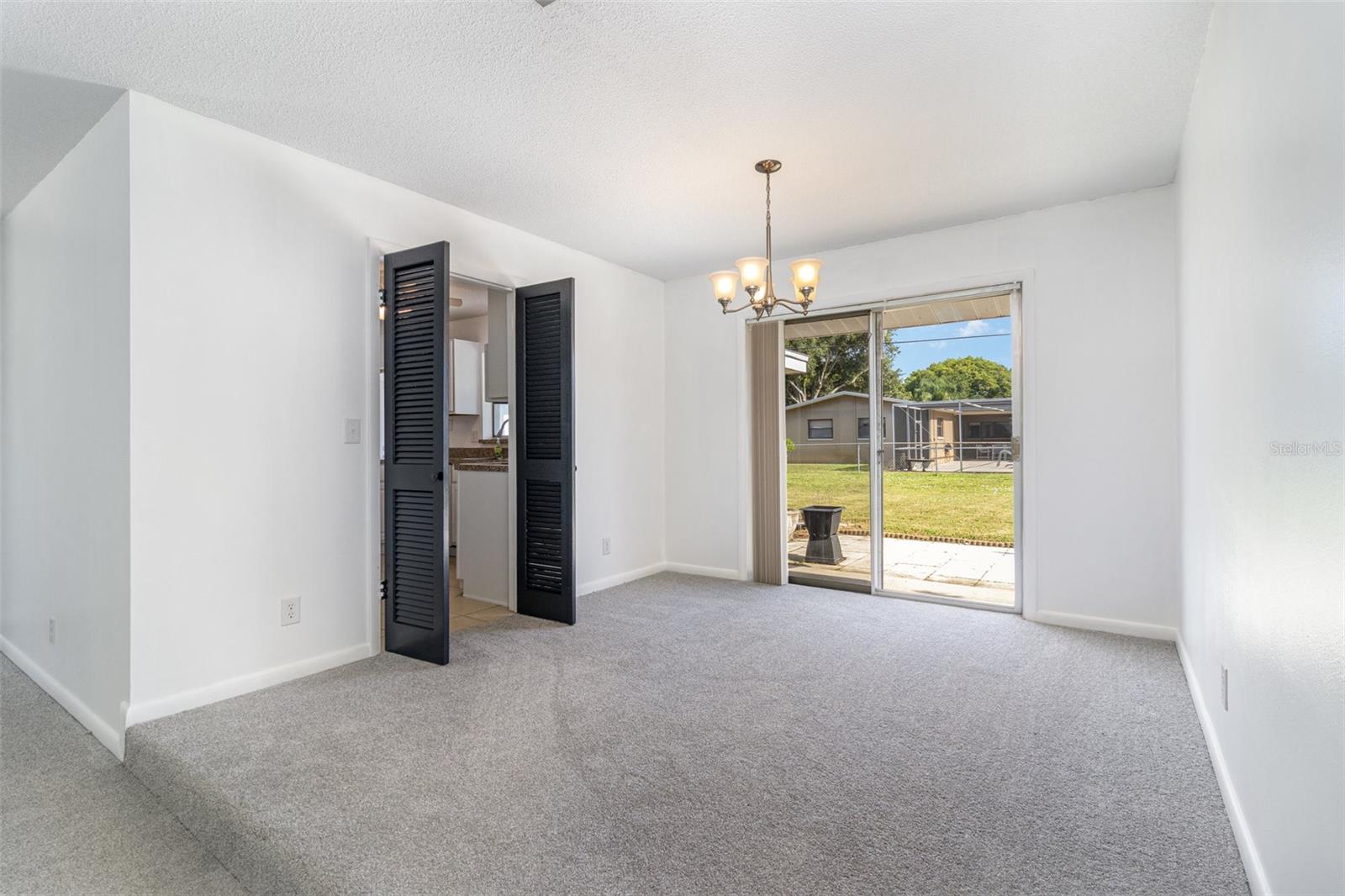 Image 5 of 23 For 1292 Saint Andrews Drive