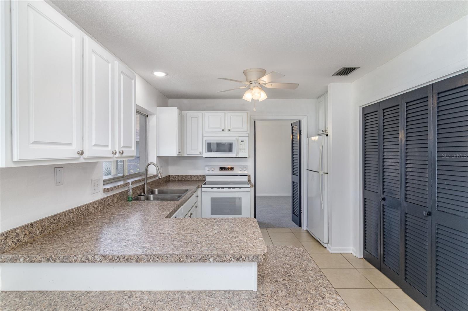 Image 9 of 23 For 1292 Saint Andrews Drive