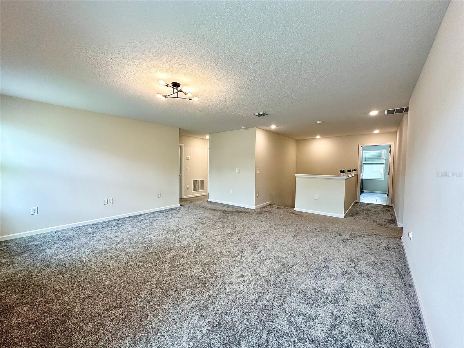Image 22 of 55 For 11168 Robert Frost Drive
