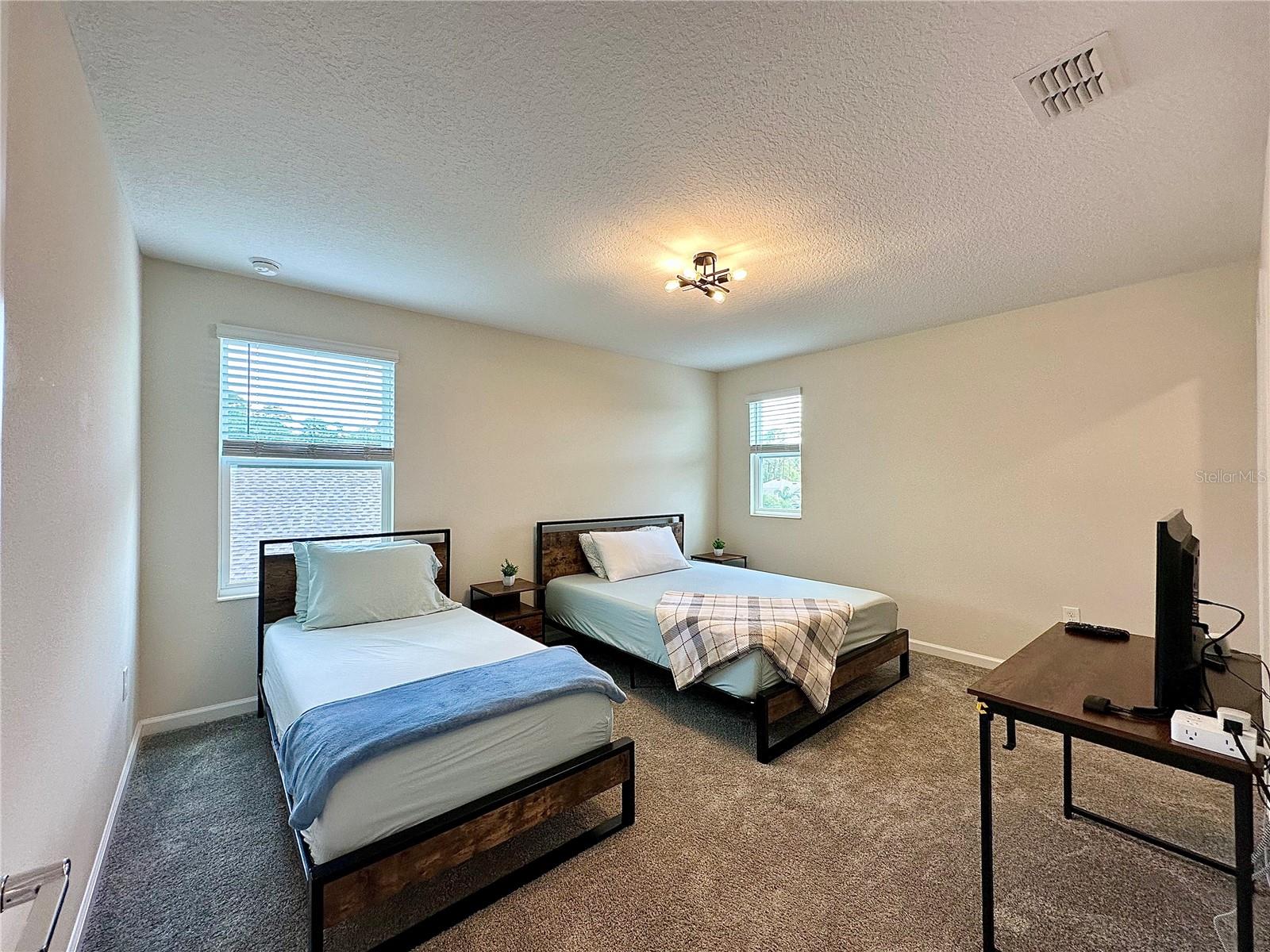 Image 41 of 55 For 11168 Robert Frost Drive