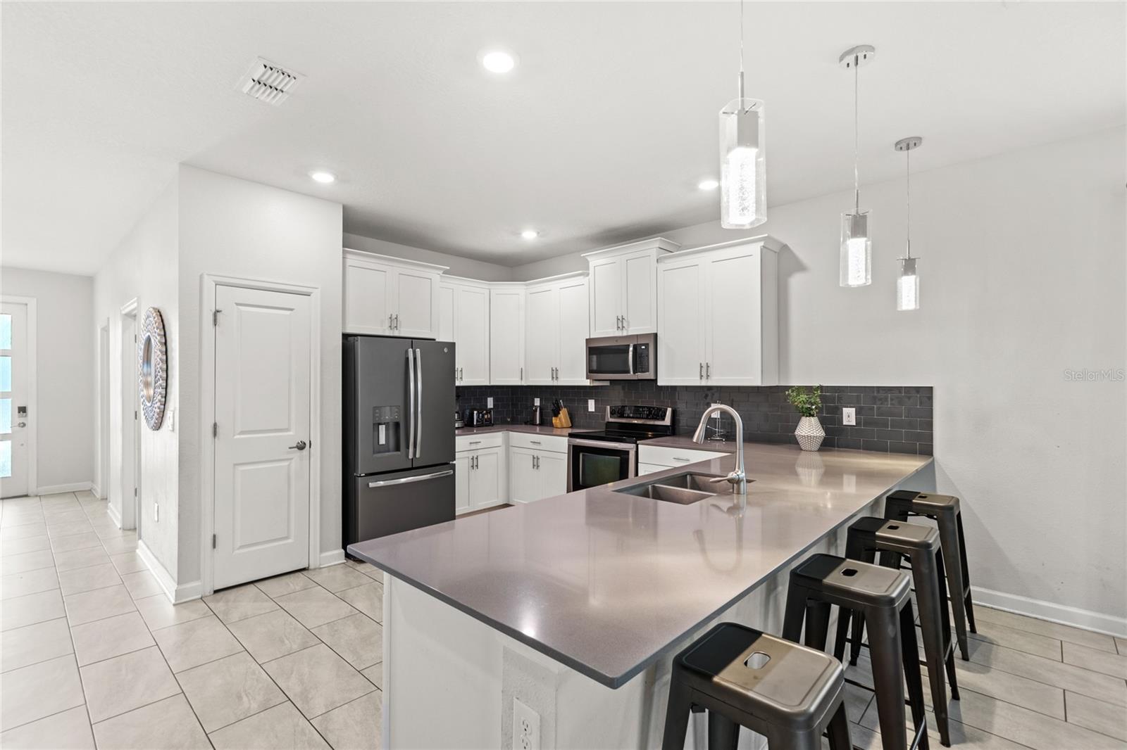 Image 10 of 59 For 4545 Target Boulevard