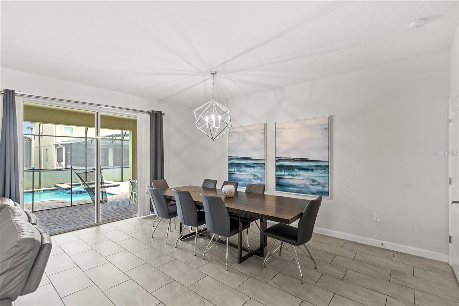 Image 13 of 59 For 4545 Target Boulevard