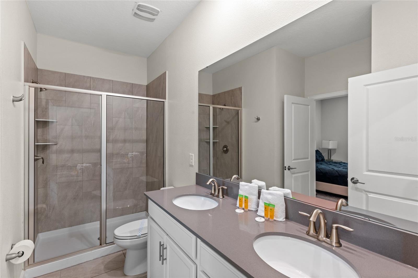 Image 7 of 59 For 4545 Target Boulevard
