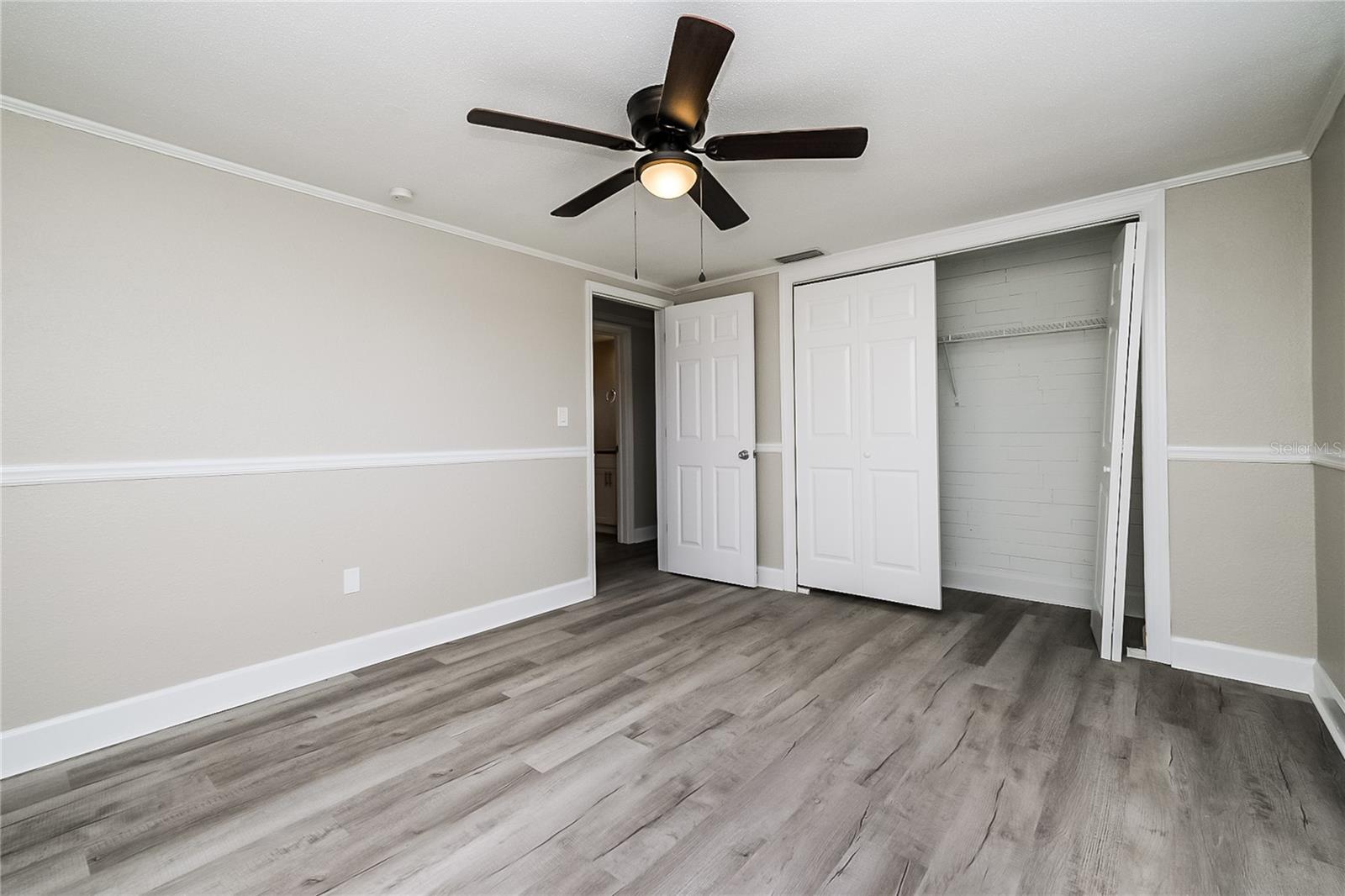 Image 11 of 16 For 12906 Kings Manor Avenue