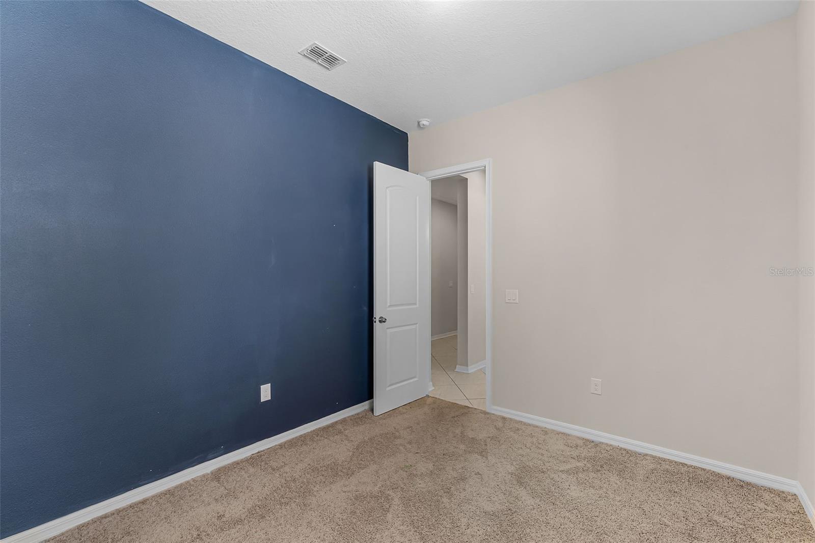 Image 16 of 30 For 17047 Harbor Oak Parkway