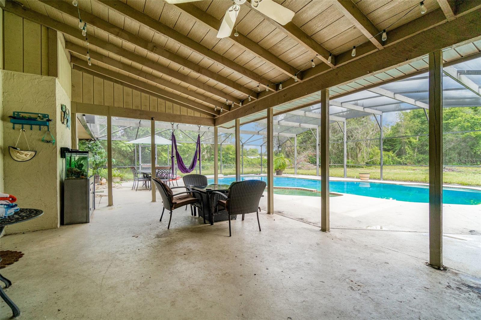 Image 28 of 35 For 8107 Steeplechase Boulevard