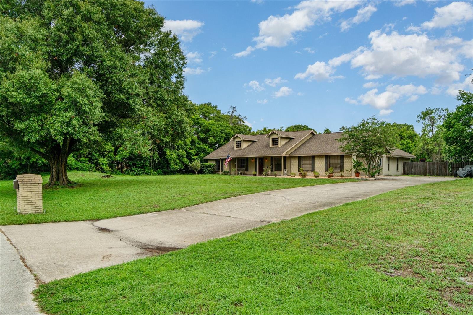 Image 4 of 35 For 8107 Steeplechase Boulevard