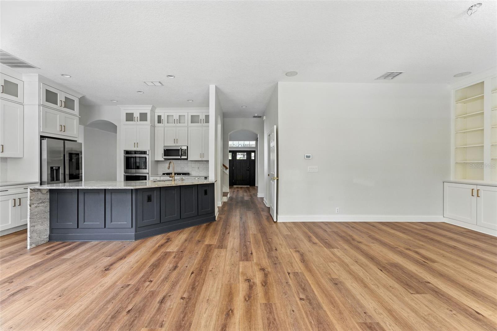 Image 14 of 52 For 8555 Bowden Way