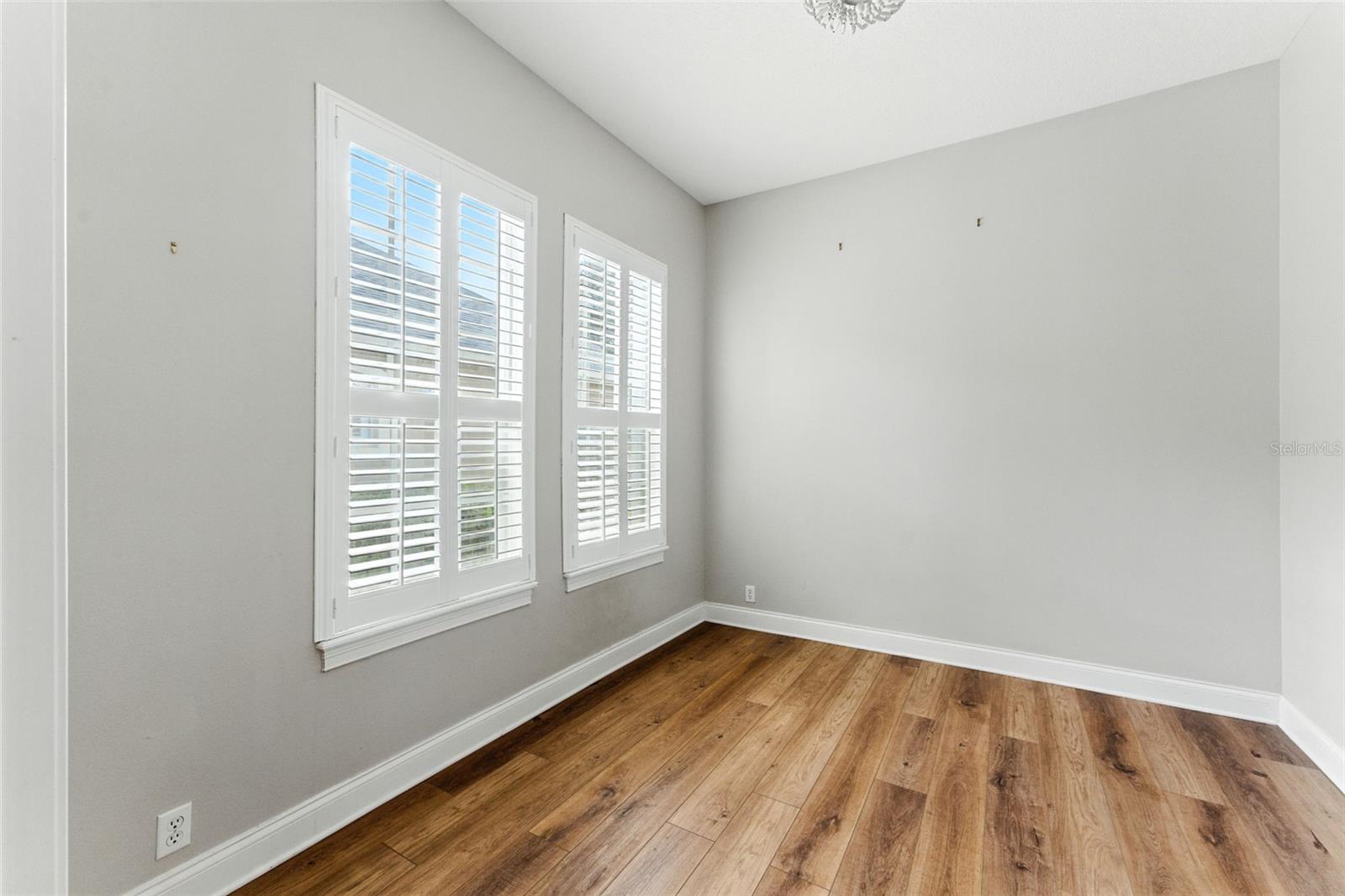 Image 19 of 52 For 8555 Bowden Way