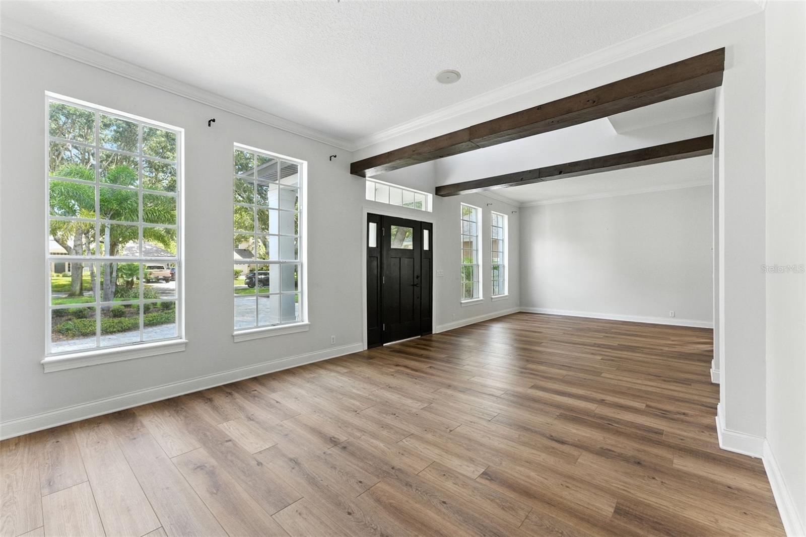 Image 4 of 52 For 8555 Bowden Way
