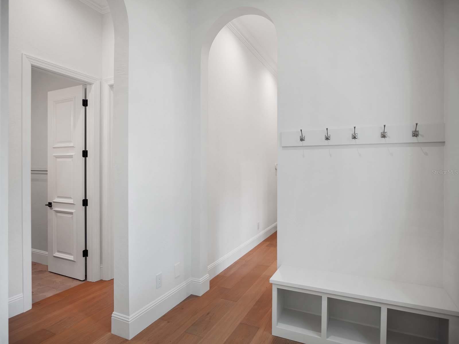 Image 25 of 61 For 9602 Sloane Street