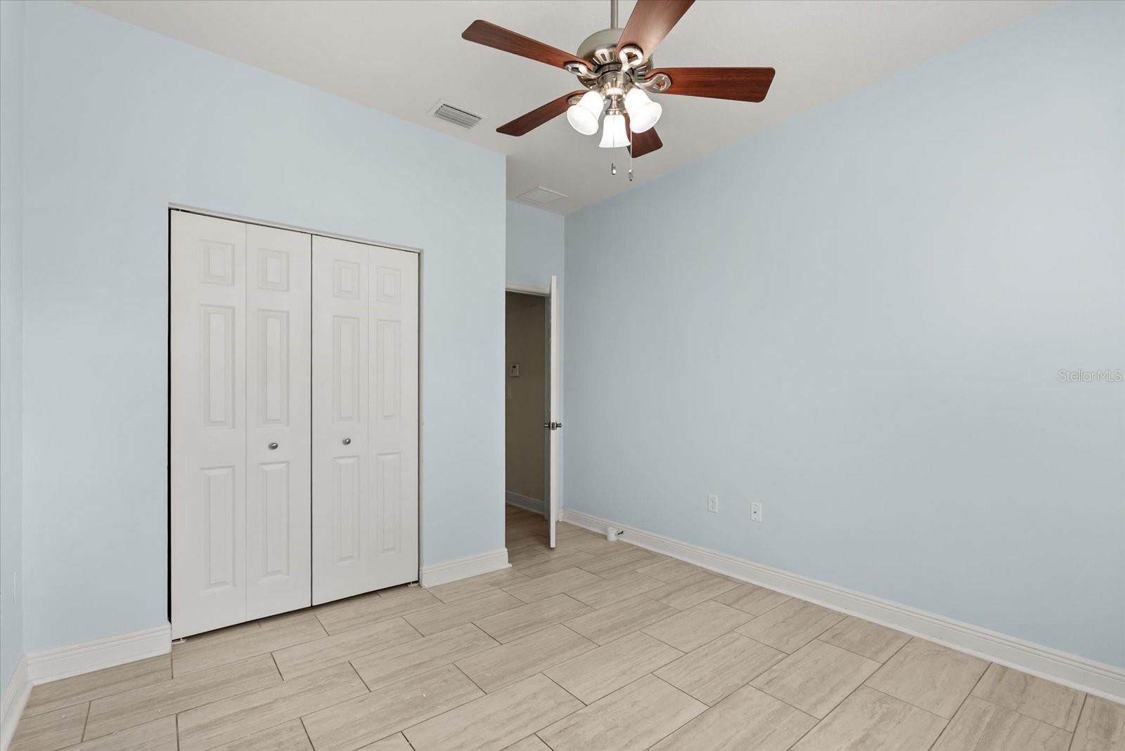 Image 24 of 31 For 15945 St Clair Street