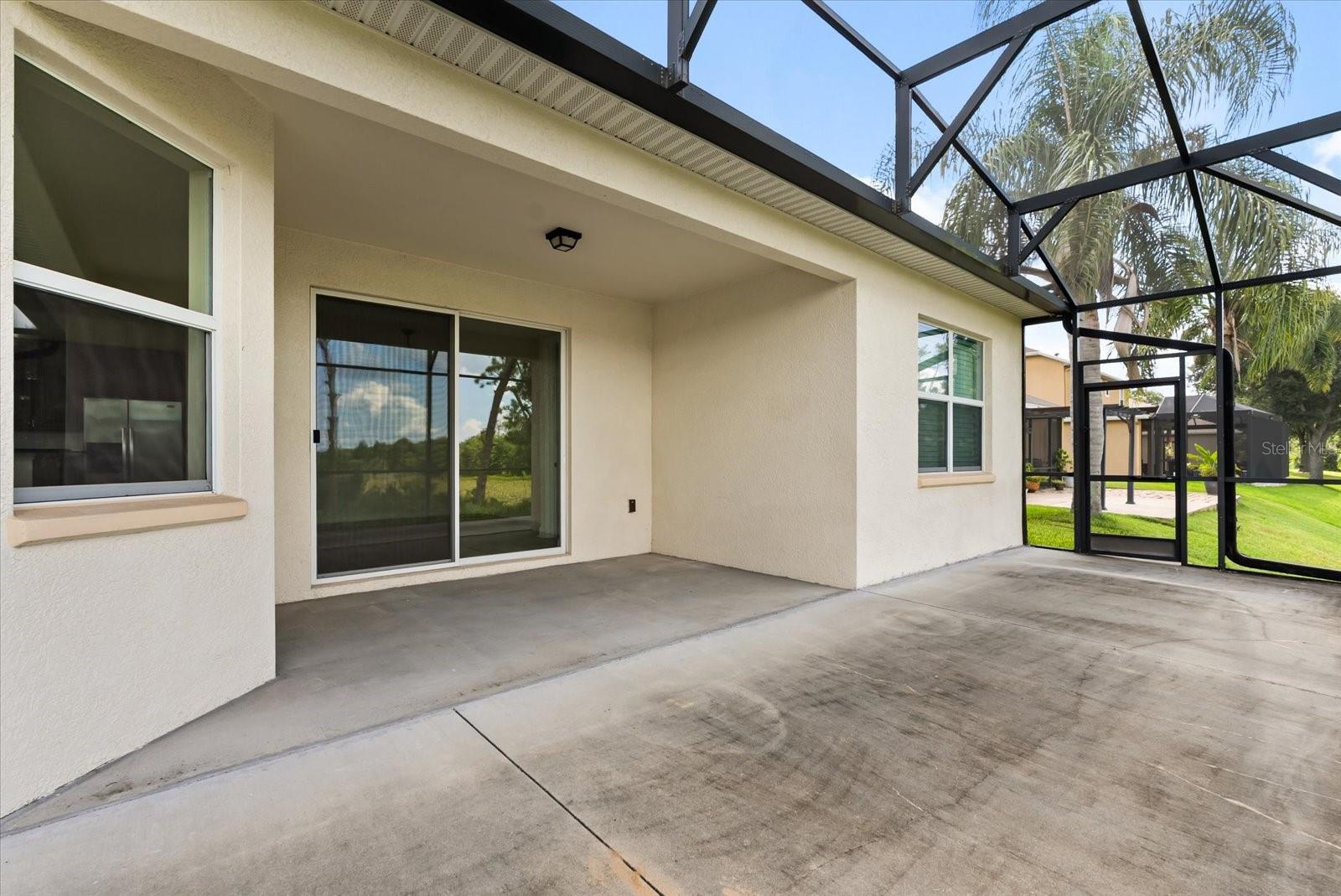 Image 27 of 31 For 15945 St Clair Street