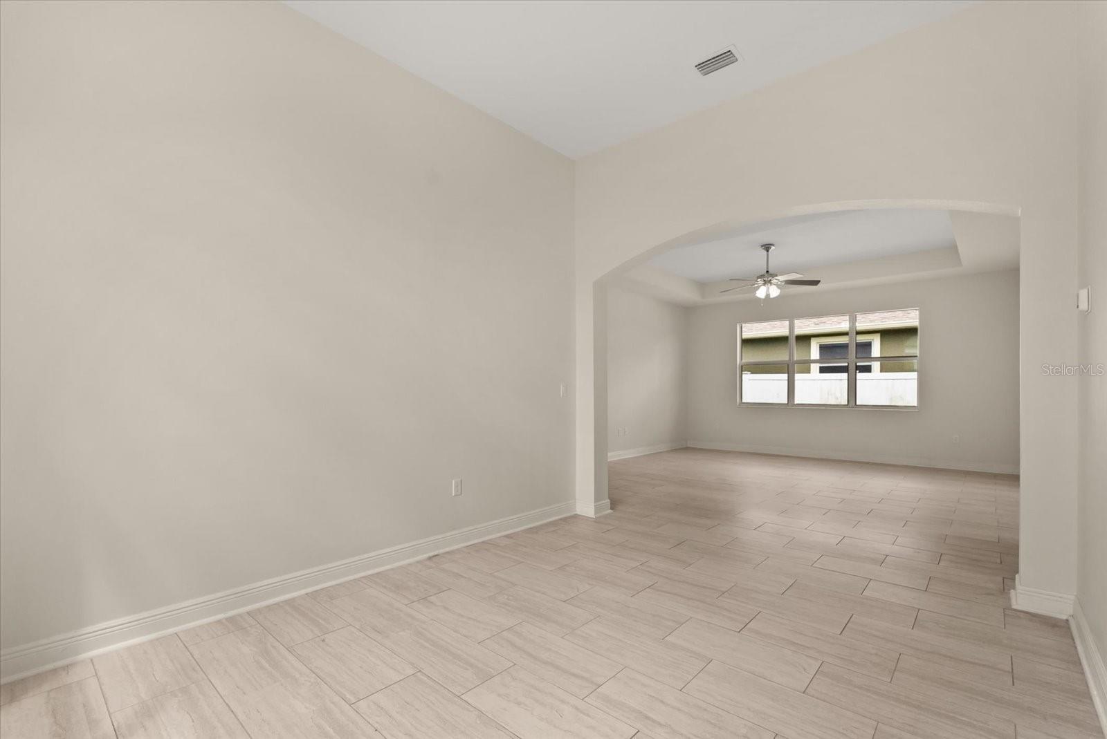 Image 5 of 31 For 15945 St Clair Street