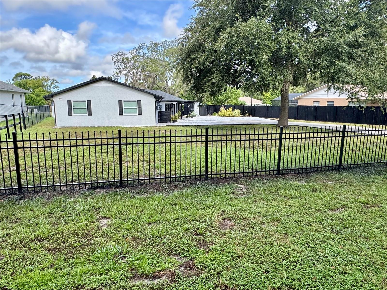 Image 6 of 35 For 1750 Blackwood Avenue