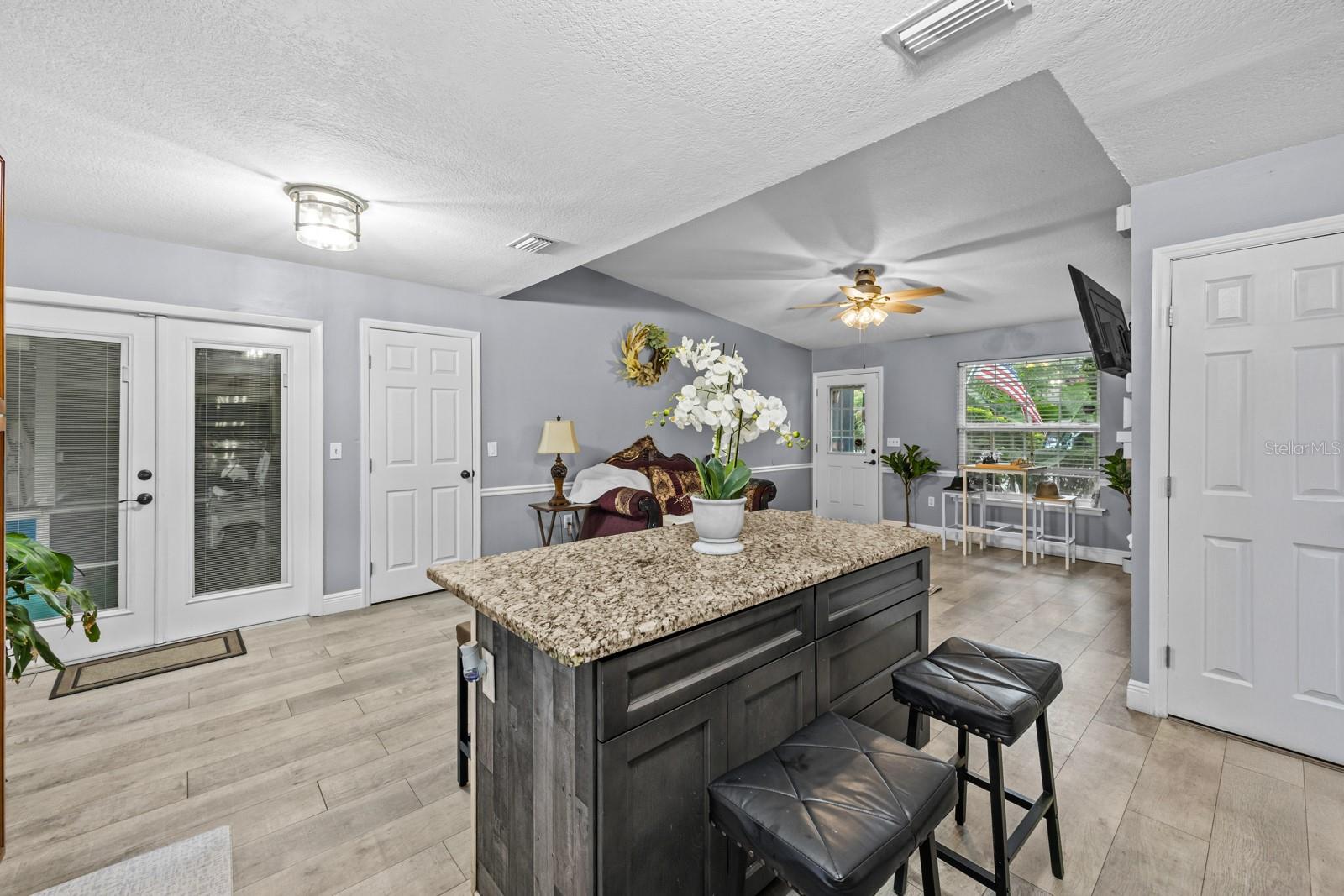 Image 10 of 49 For 1131 Carlson Drive