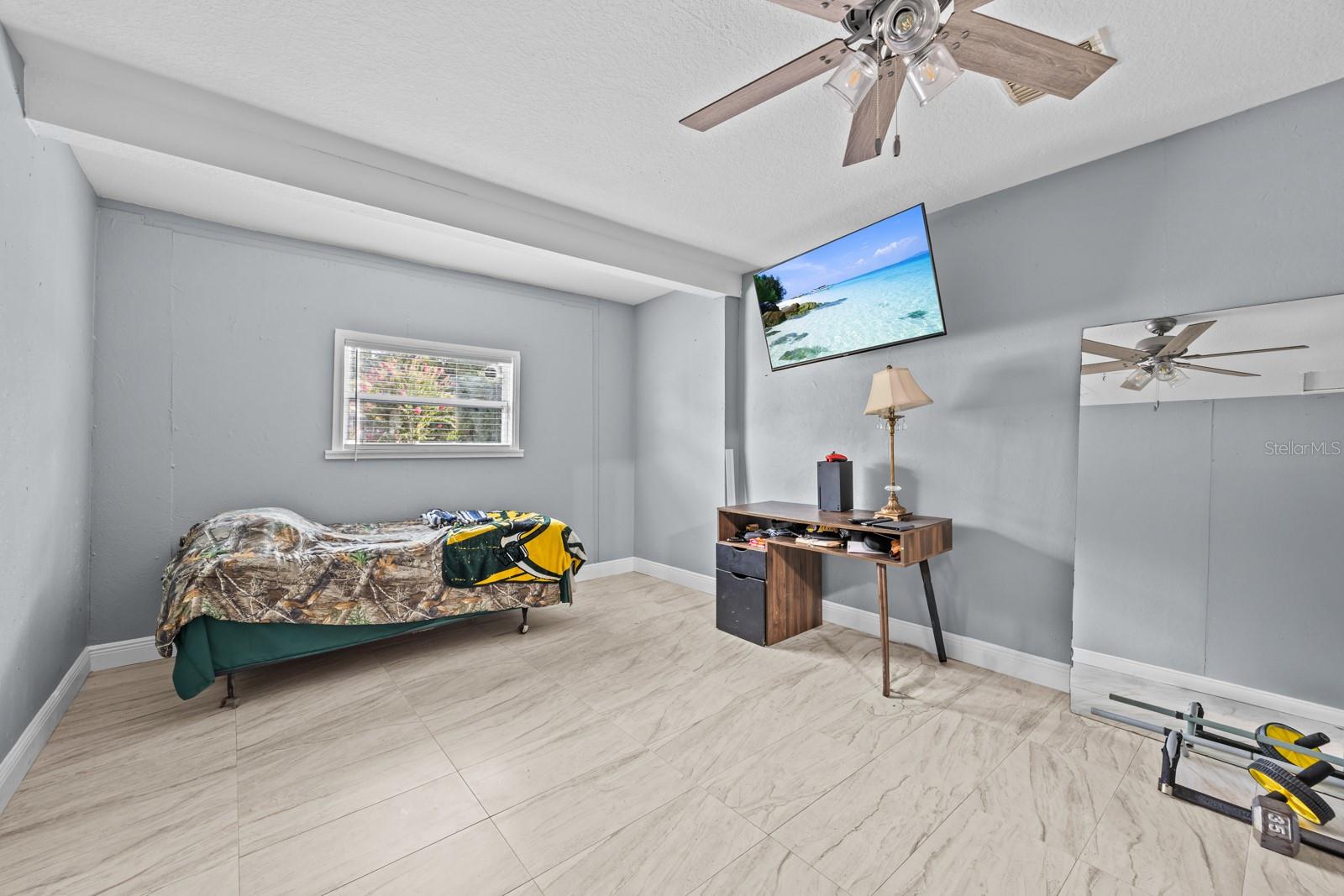 Image 12 of 49 For 1131 Carlson Drive