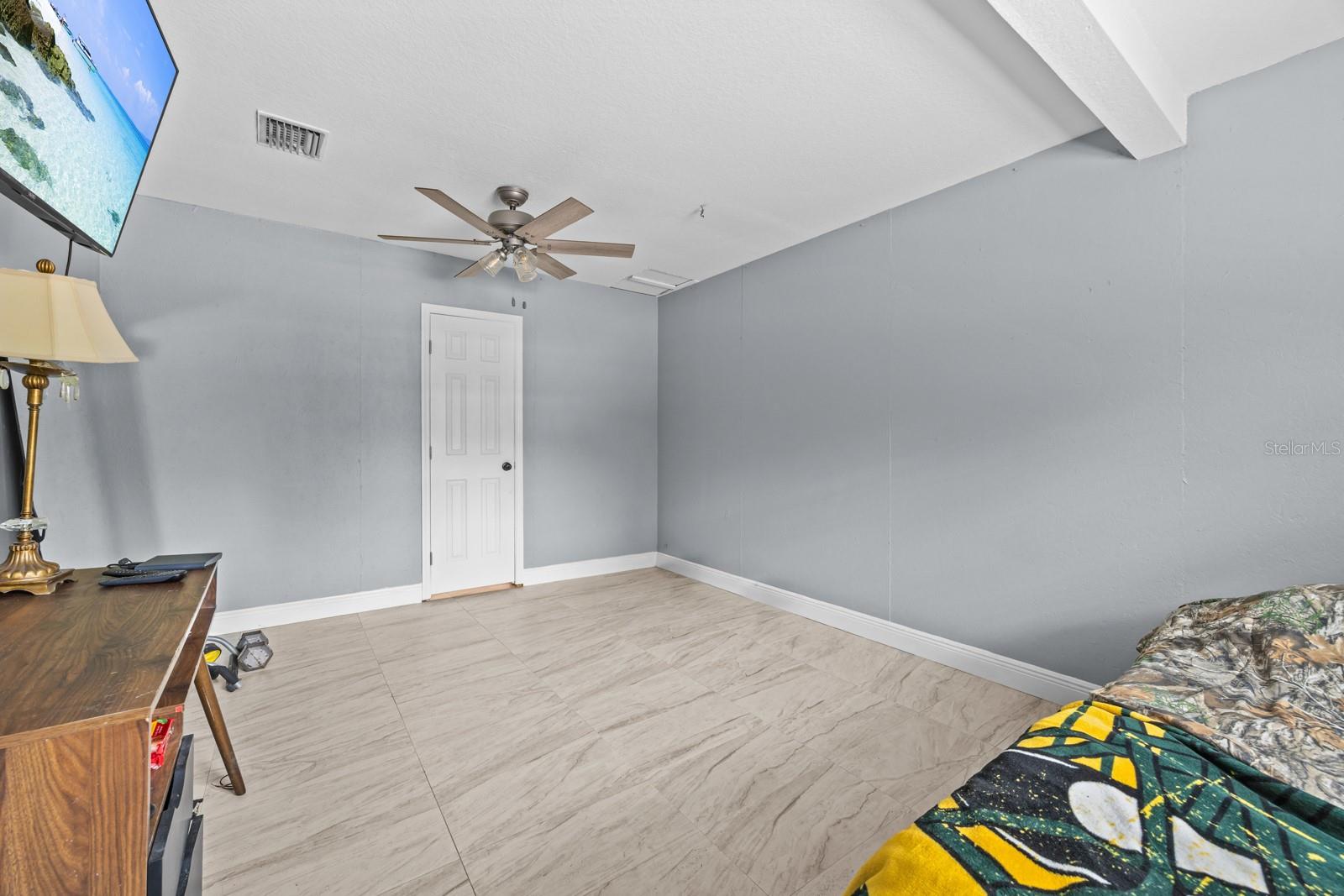 Image 13 of 49 For 1131 Carlson Drive