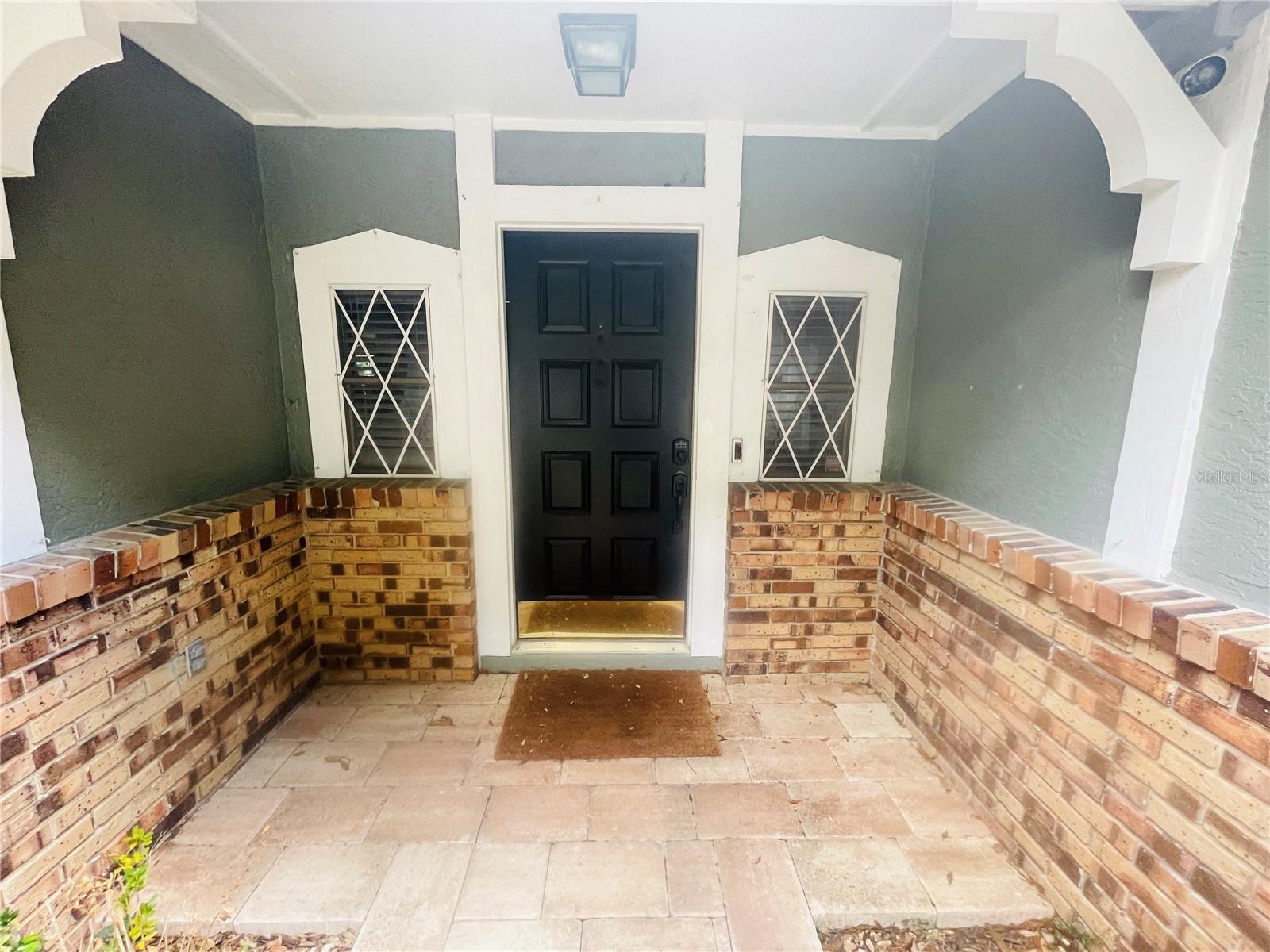 Image 3 of 28 For 5328 Rockbourne Court