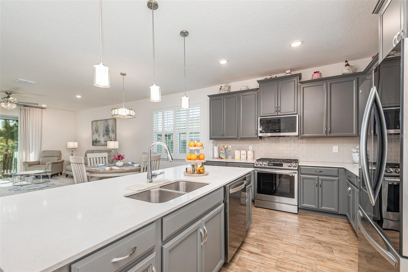 Image 7 of 34 For 2392 Sirena Lane