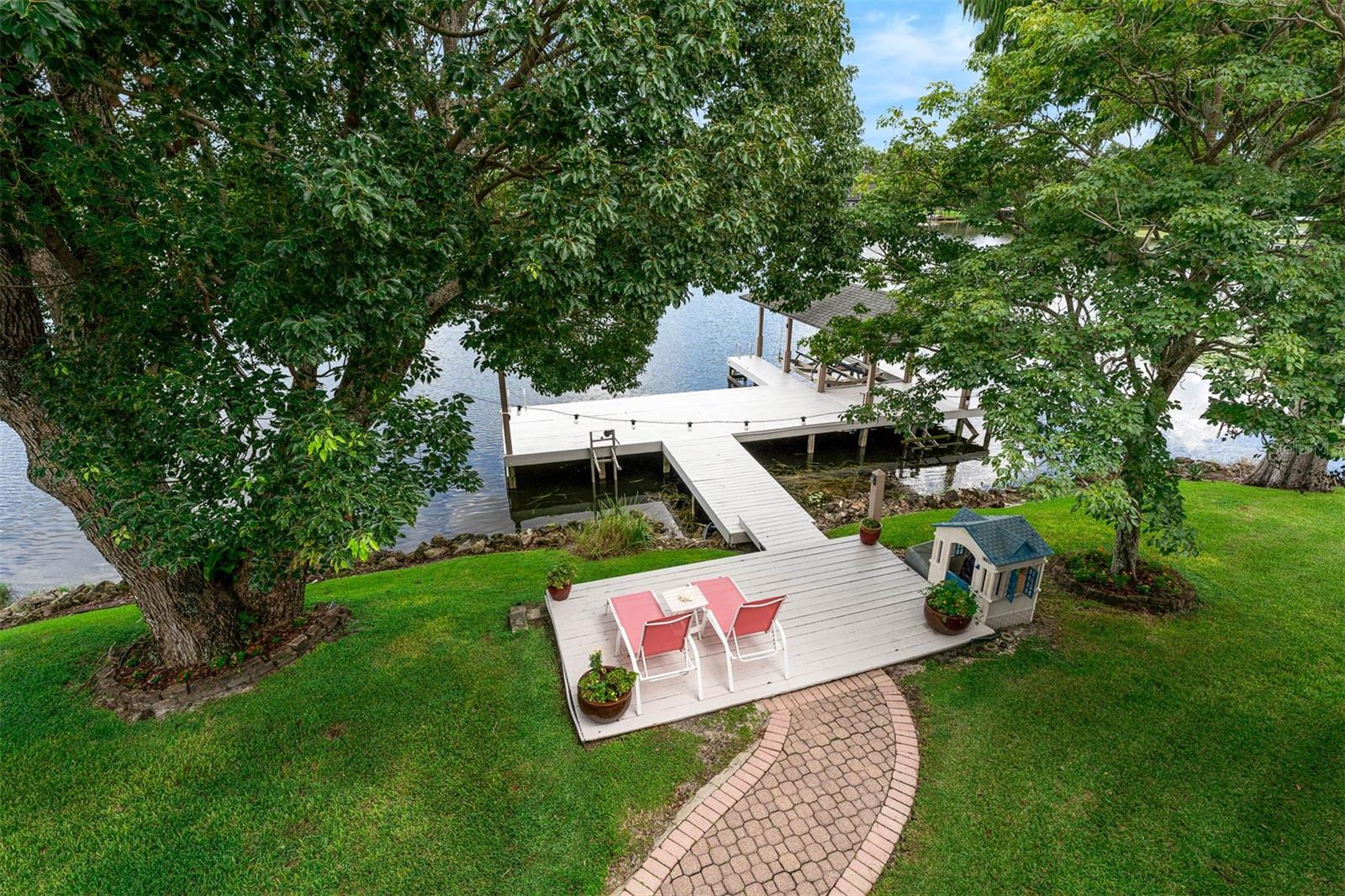 Image 31 of 50 For 7706 Waunatta Court