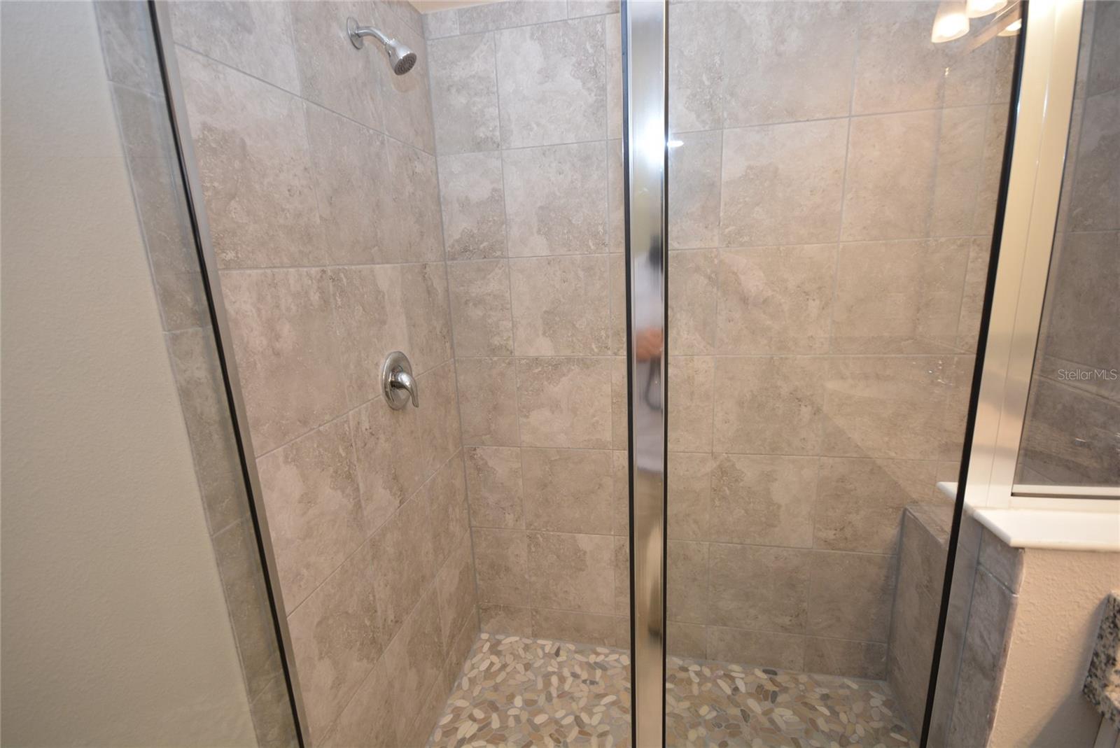 Image 15 of 40 For 15513 Honey Mandarin Way