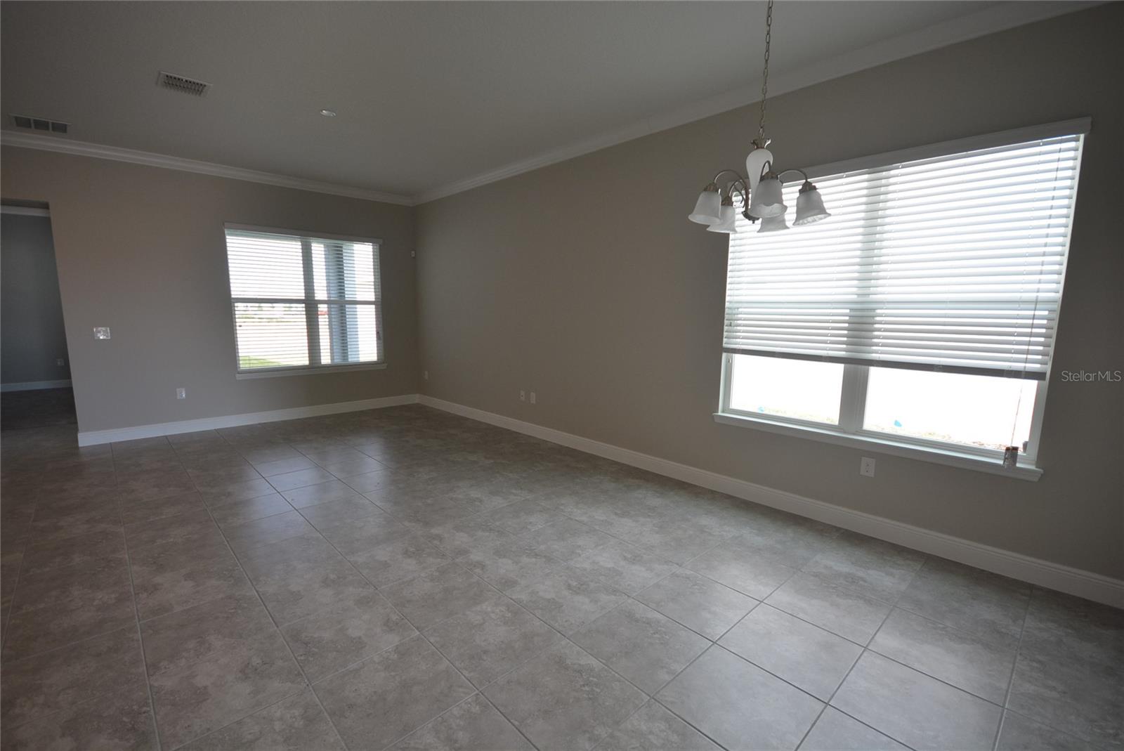 Image 24 of 40 For 15513 Honey Mandarin Way