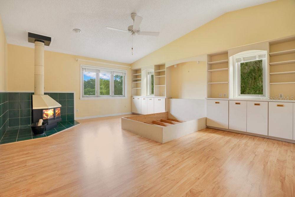 Image 19 of 62 For 12151 Walker Pond Rd