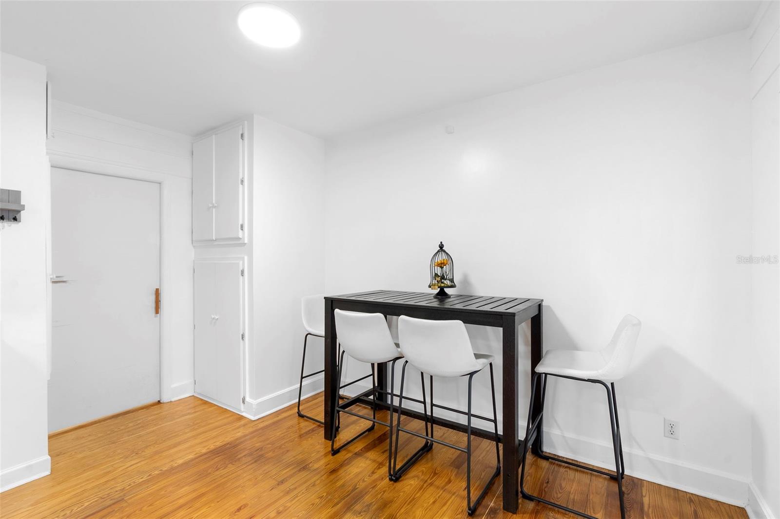 Image 27 of 62 For 232 17th Street