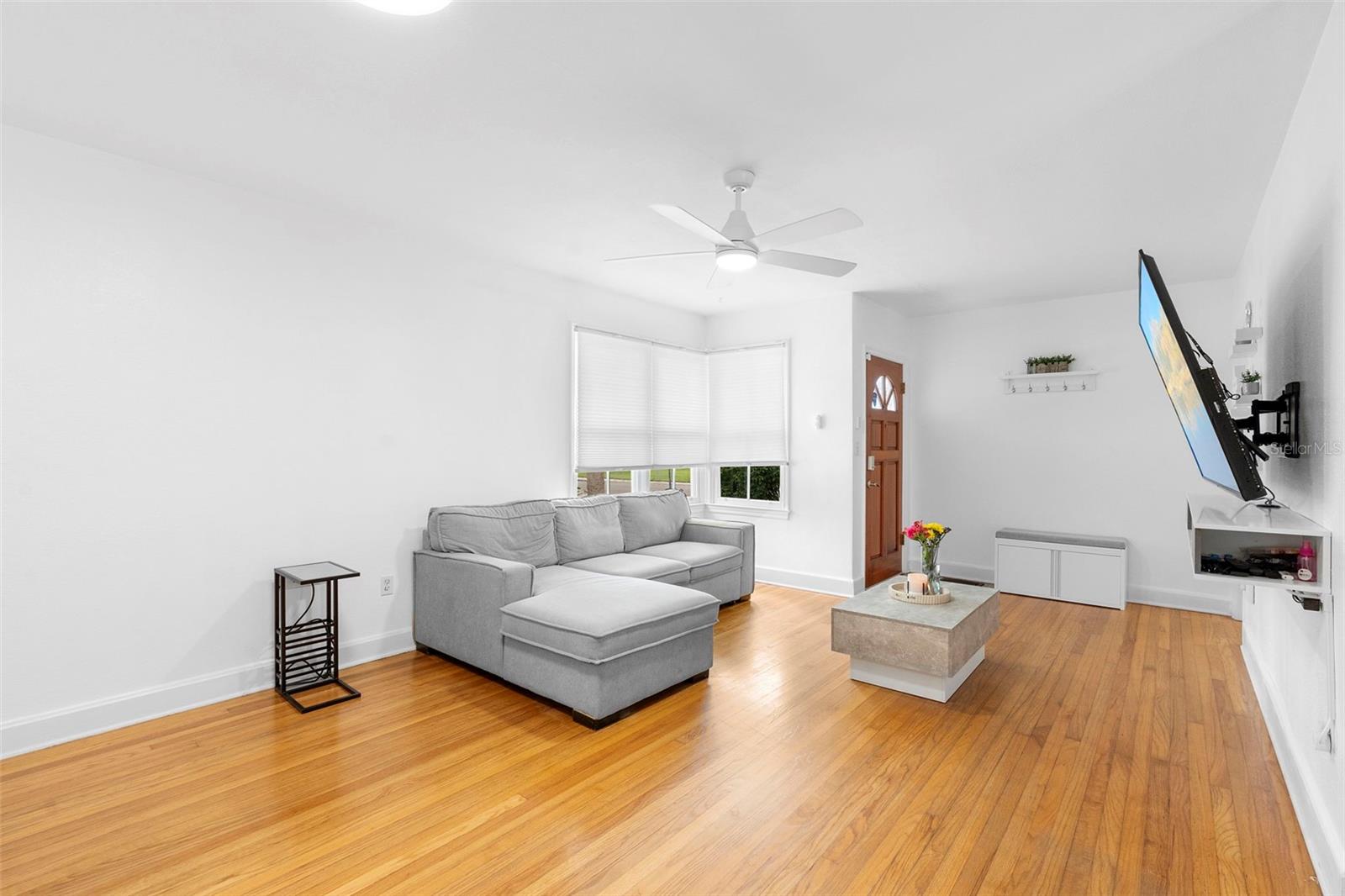 Image 30 of 62 For 232 17th Street
