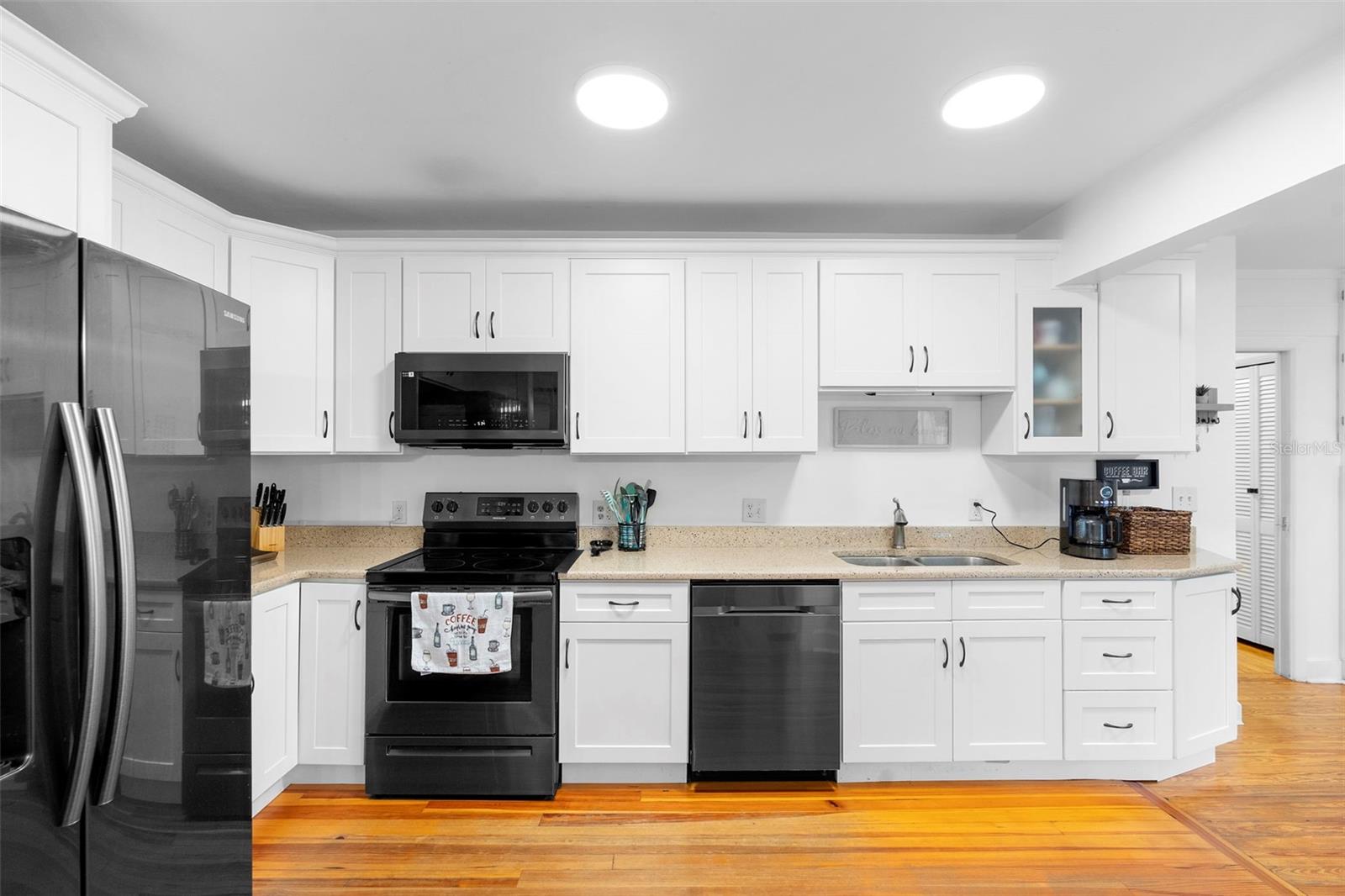 Image 60 of 62 For 232 17th Street