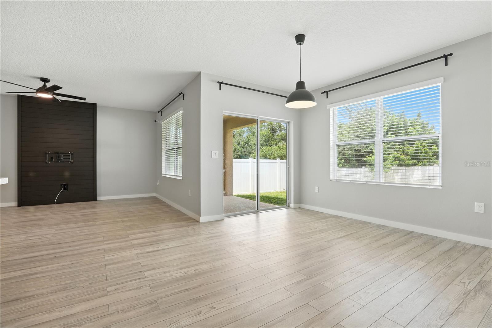 Image 13 of 44 For 3329 Wellborn Drive