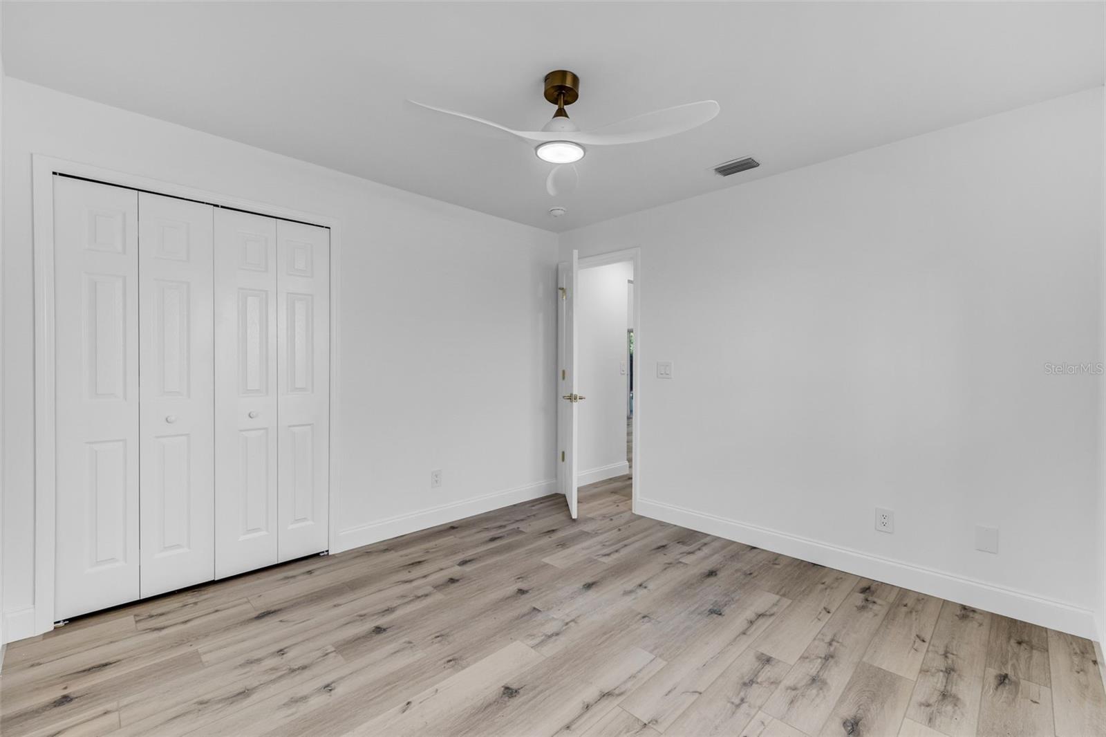 Image 36 of 46 For 1080 Rock Springs Drive