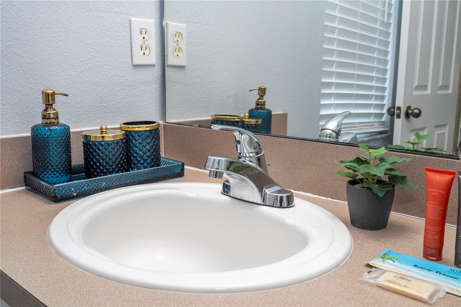 Image 64 of 98 For 122 Pompano Beach Drive