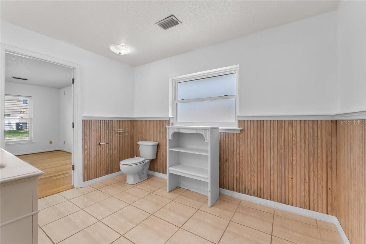 Image 21 of 29 For 7938 Riffle Ln